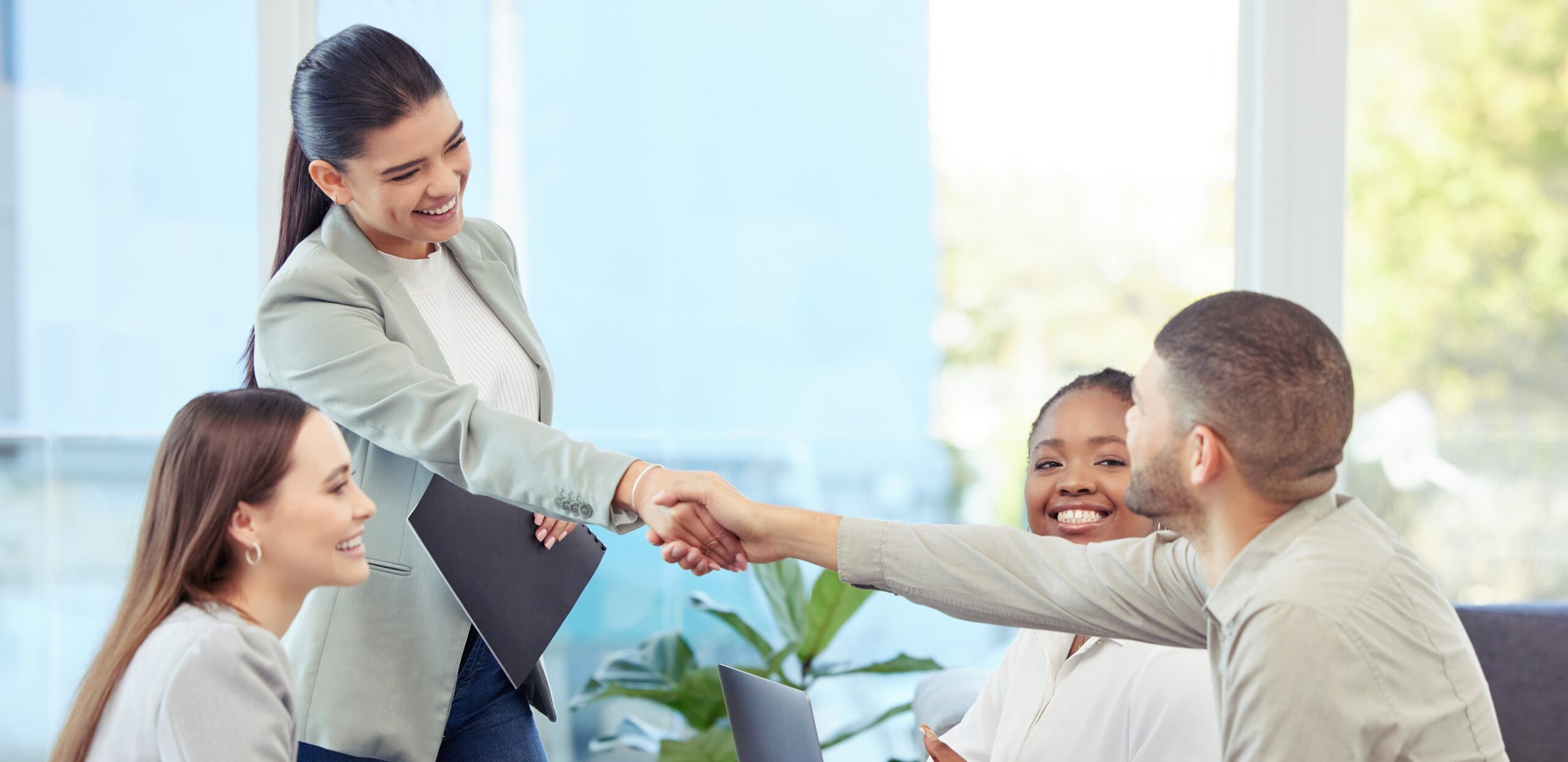 Checklist for Finalizing Your Employee Benefits Plan Before Year-End 2025