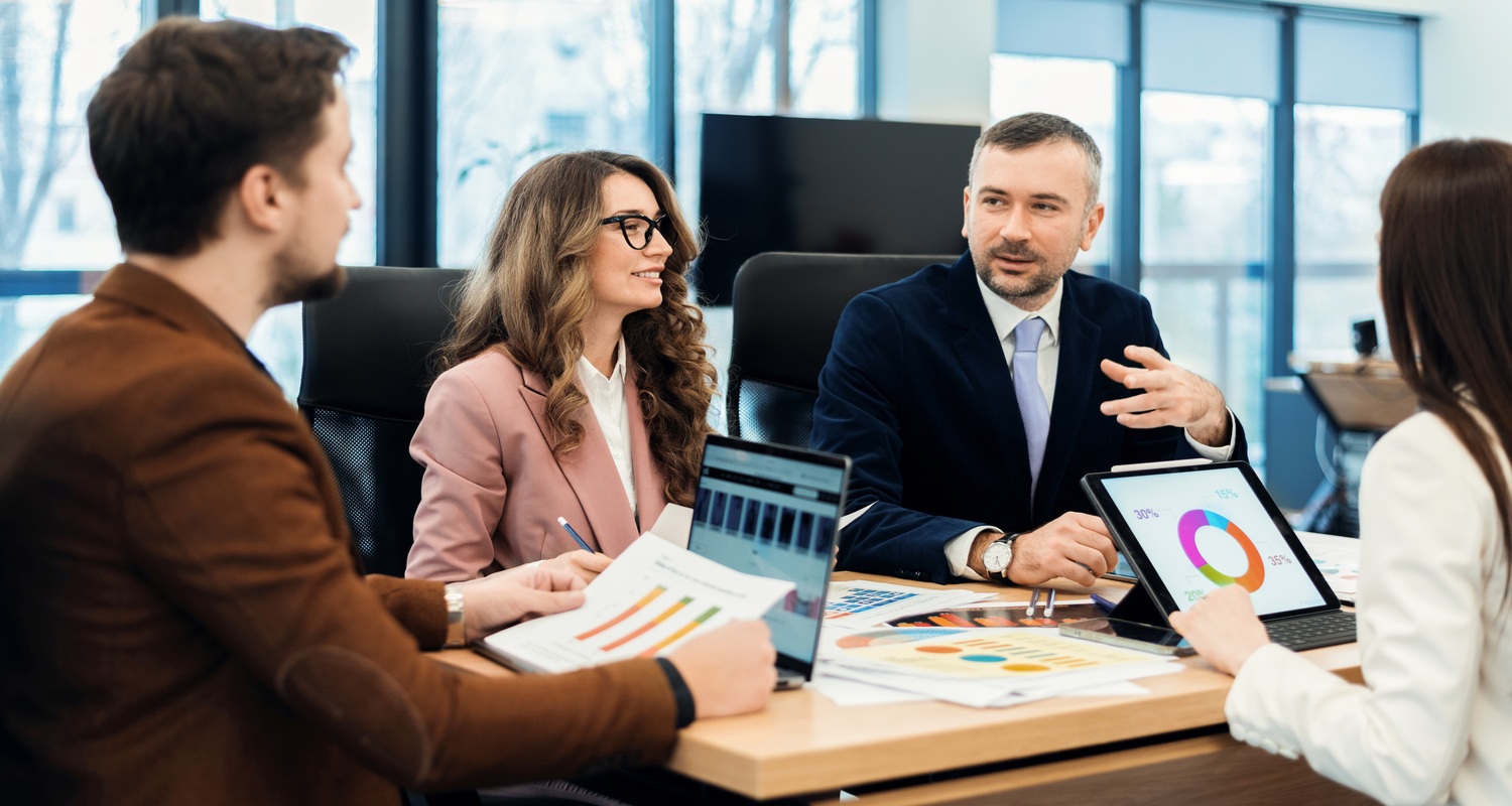 Why Financial Firms are Choosing Fractional HR Services