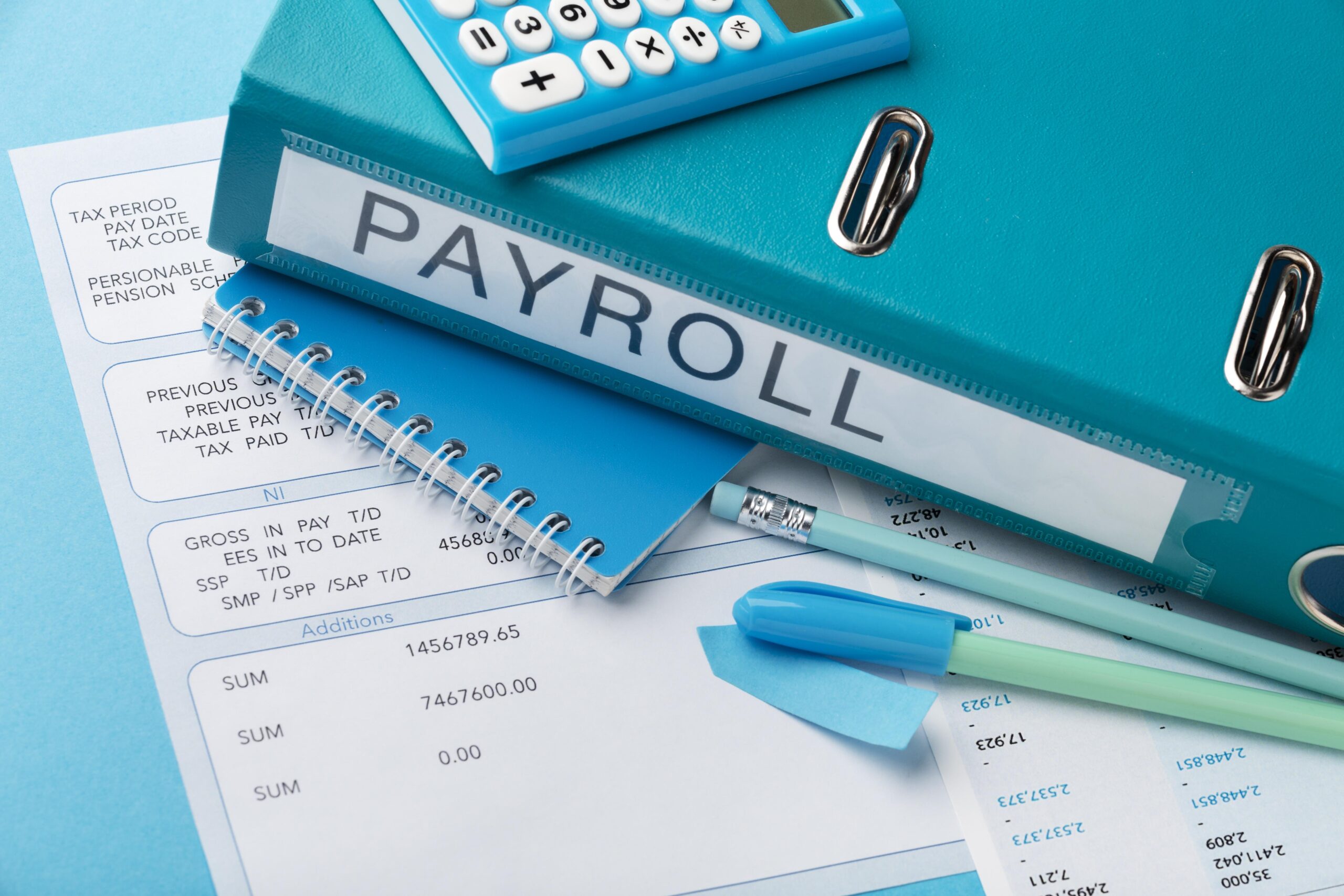 In-House vs. Outsourced HR Payroll: Who Wins in a Remote World?