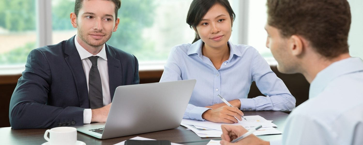 Top HR Compliance Services for Multi-Location Businesses